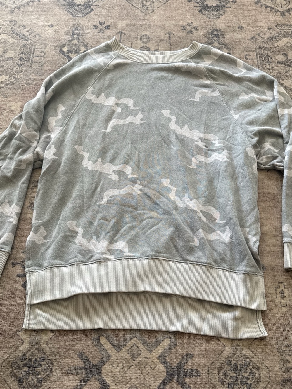 American Eagle Light Sage Crewneck Sweatshirt
